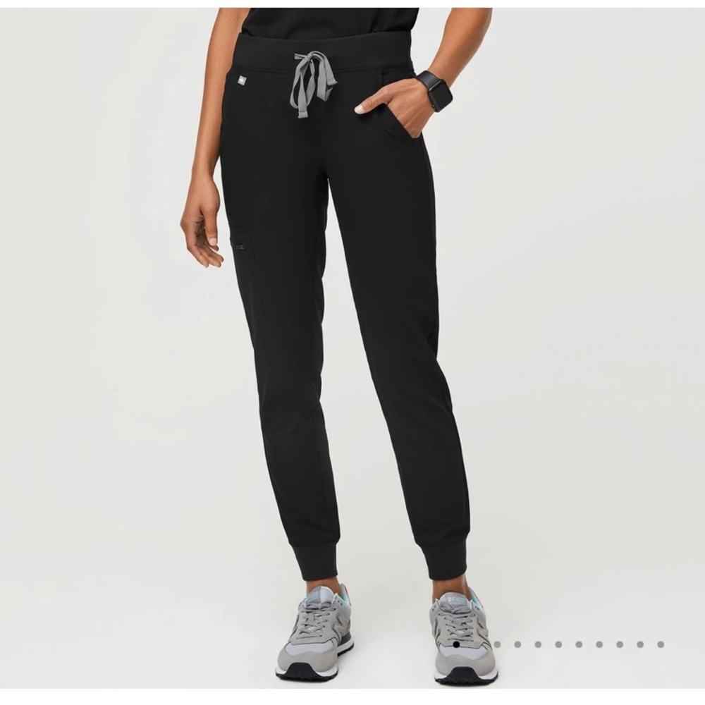 Figs Zamora Jogger Scrub Pants Black